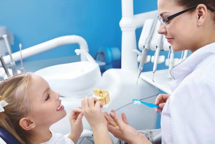 5 Ways to make the dentists visit less scary