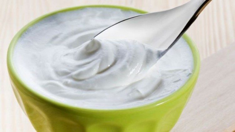 4 Surprising uses of yogurt