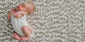 What Causes Back Arching In Babies: Understanding The Causes Behind This Common Behavior
