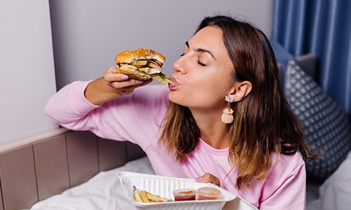 Eating Too Fast Leads to Bloating